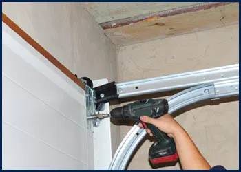 Garage Door Shop Repairs Fort Worth, TX 817-409-3093 - cont-door-installation-t-16-09m